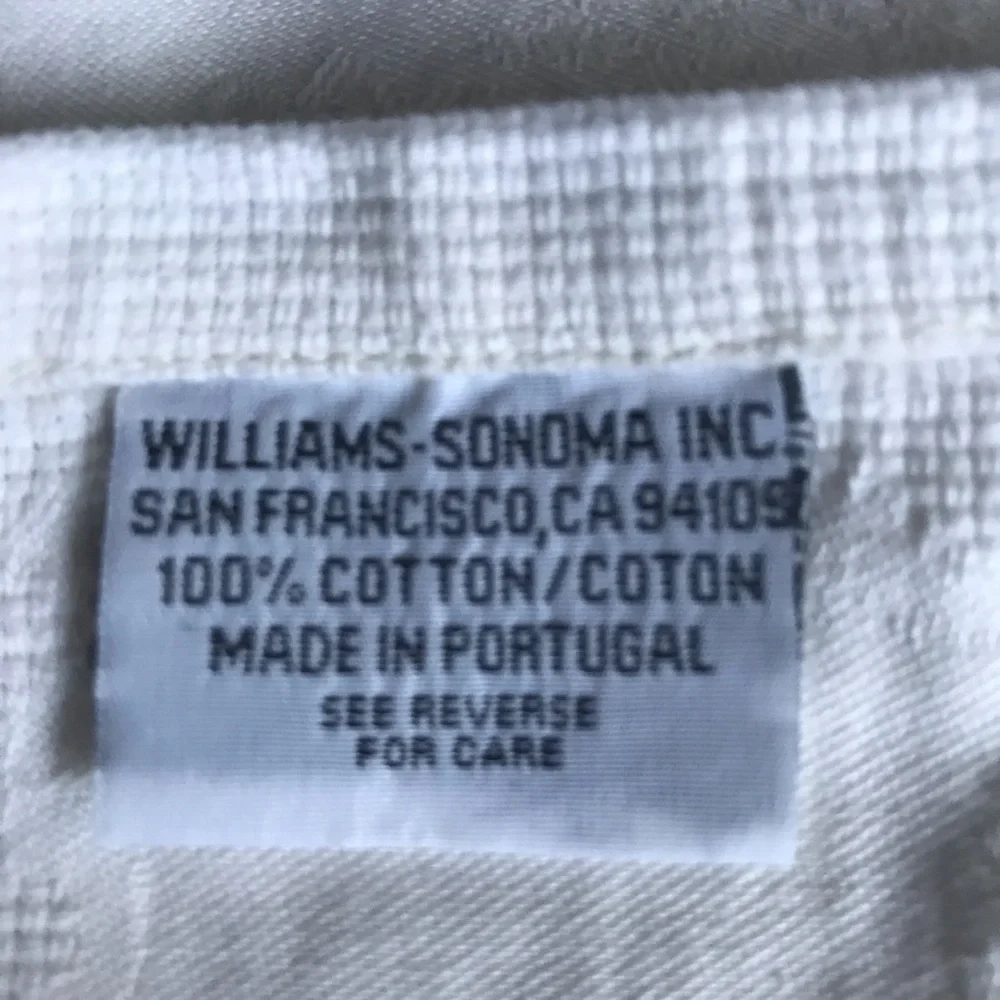 Williams-Sonoma Set of 4 Damask Dinner Napkins